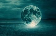 Unusual photos of the moon
